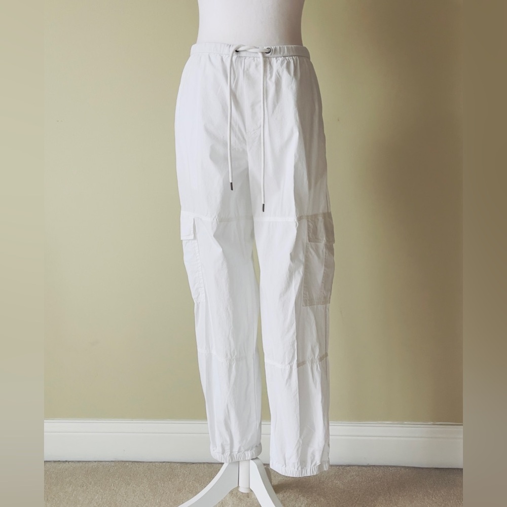 James Perse Women’s Poplin Cargo White Pant with Front & Cargo Pockets In Small - Picture 3 of 8